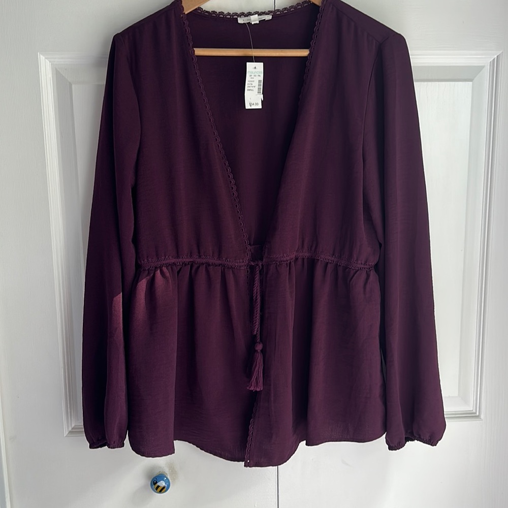 Maurices open cardigan style  top